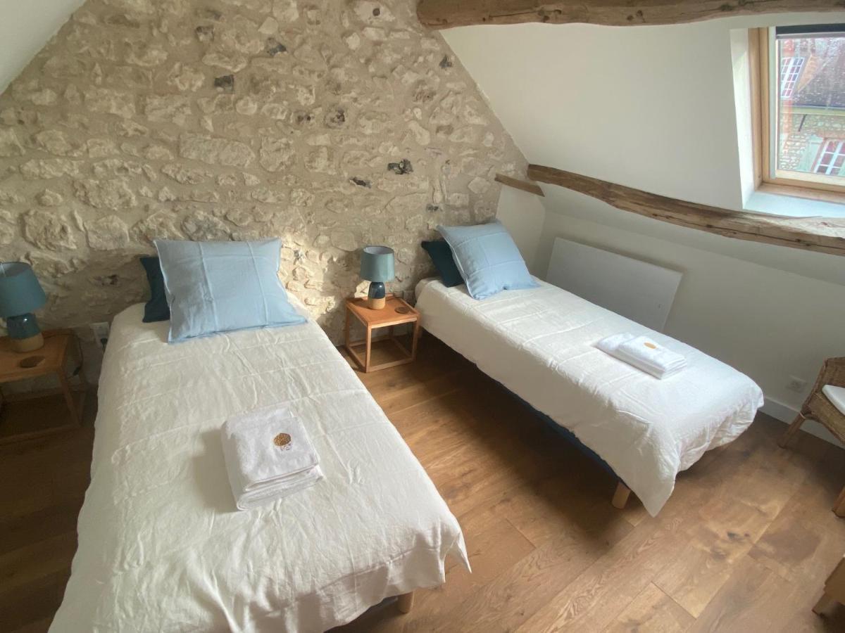 Une Vie En Rose Pressagny l'Orgueilleux ภายนอก รูปภาพ