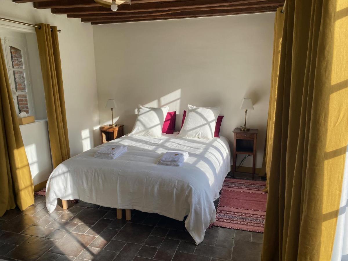 Une Vie En Rose Pressagny l'Orgueilleux ภายนอก รูปภาพ