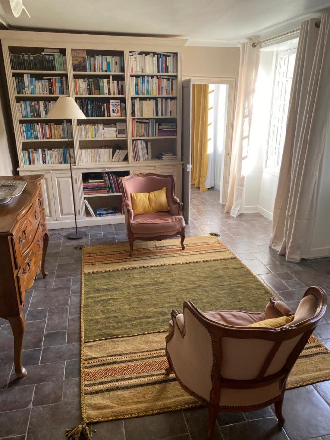 Une Vie En Rose Pressagny l'Orgueilleux ภายนอก รูปภาพ